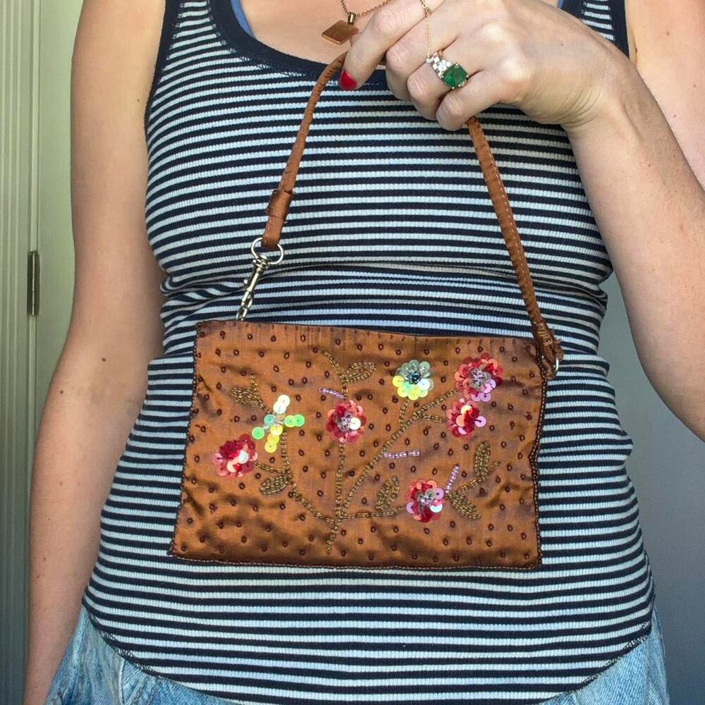 Y2k floral beaded coin purse